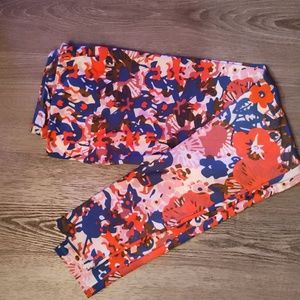LuLaRoe T/C Graphic Leggings